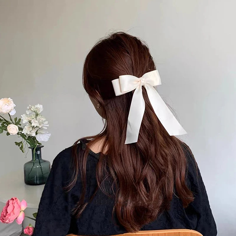 Timeless Hairpin with Ribbon