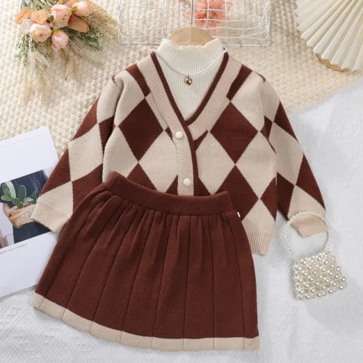 Bear Leader Baby Girls Clothes Set Autumn Winter Cartoon Grape Clothing Set New Kids Knitted Sweet Outfit Children Clothes Suit