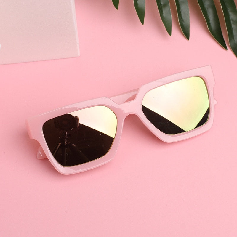 Trendy Fashion Square Sunglasses
