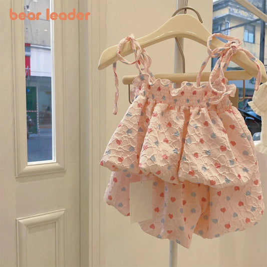 Bear Leader Korean Girls Small Fragrance Set 2023 Summer New Baby Sweet Love Strap Tank Top Trouser Two Piece Set Kids Clothes