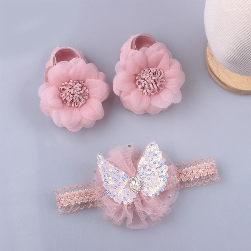 Kacie Lovely Pearl Bows